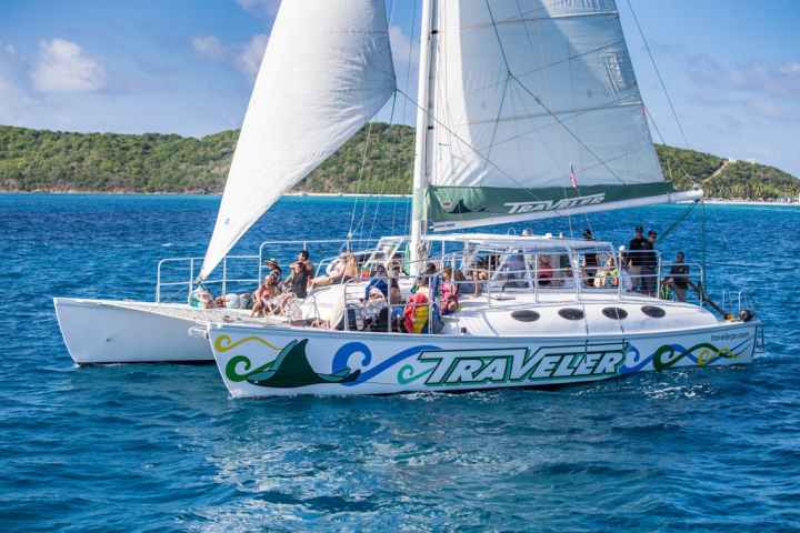 Traveler Catamaran